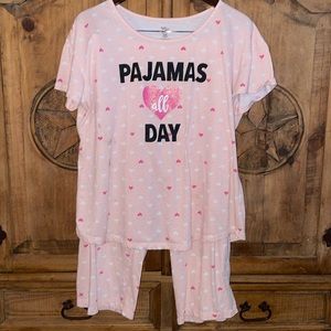 Large Pajama set Secret Treasures